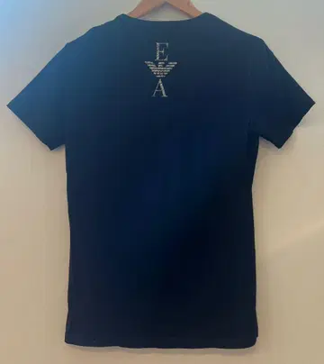 EMPORIO ARMANI 반팔 T셔츠 V넥 L