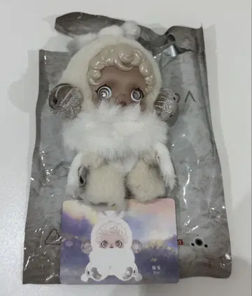 POPMART SKULLPANDA 스컬팬더
