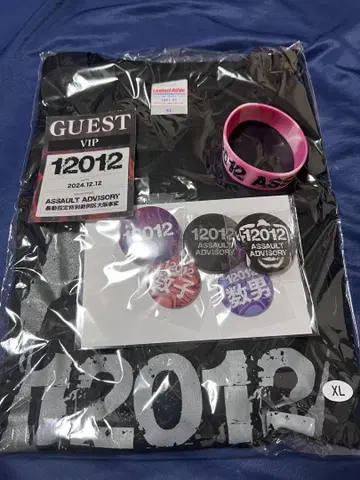 [ 미개봉 새상품 ] 12012 VIP 게스트 패스 포함 T셔츠 XL