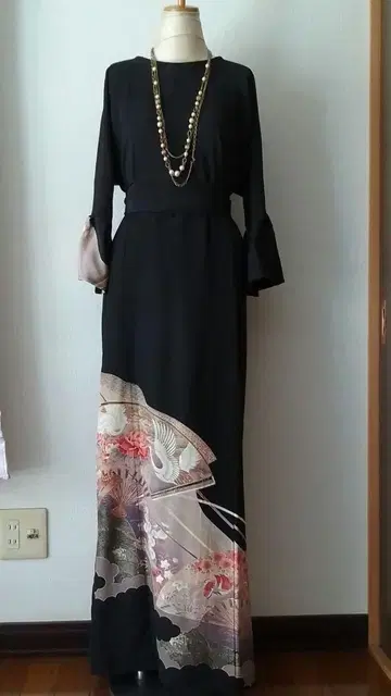기모노 리메이크 원피스 전통 예복 기모노 드레스 부채 속의 학