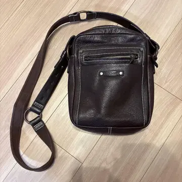 숄더백