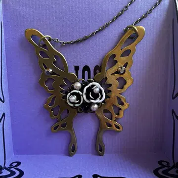 목걸이 나비 버터플라이 큰 것 (안나수이 ANNA SUI)