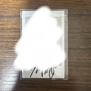 ONEUS 5X 곤이 폴라로이드