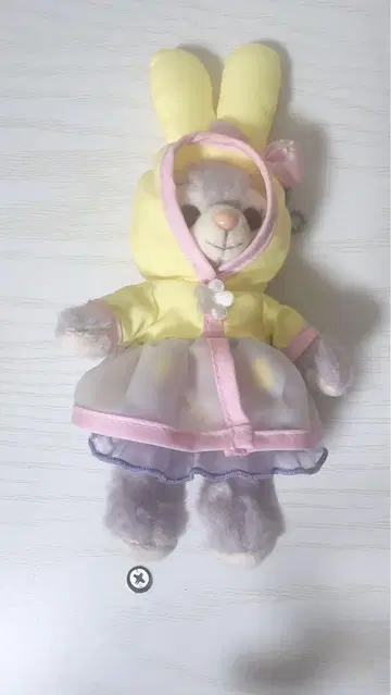 Beautiful Rainy Days 스텔라 루 인형 배지