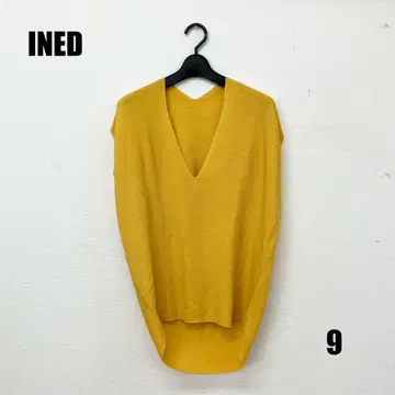 0258I INED 슬리브리스 티셔츠 여성