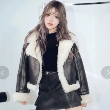[MURUA] 빈티지 스타일 페이크 무스탕
