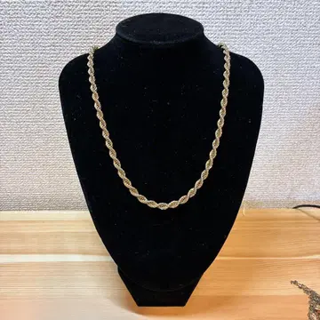 MONET 모네 골드 트위스트 목걸이 약 70cm