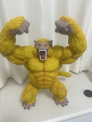 제일복권 드래곤볼 황금 대원숭이 손오공 소프트 비닐 피규어