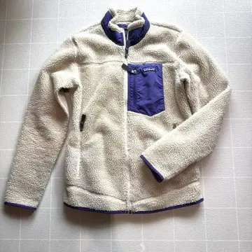 Patagonia 플리스 자켓 크림색
