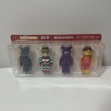BE@RBRICK 고질라 맥도날드 4체 세트