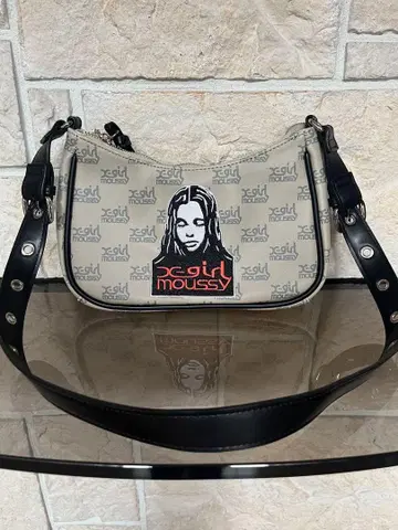 컨디션 최상 X-girl moussy 콜라보 숄더백