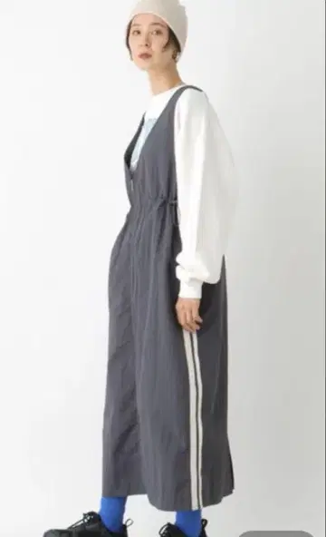 사이드 라인 나일론 원피스