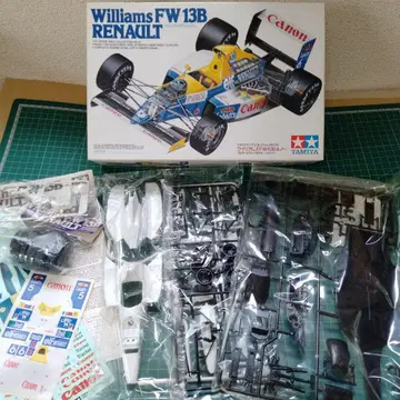 타미야 1/20 윌리엄스 FW-13B 르노 F1 No.25