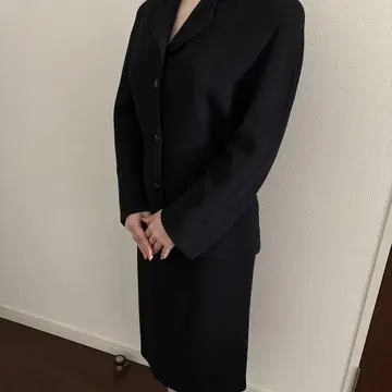 페라가모 수트