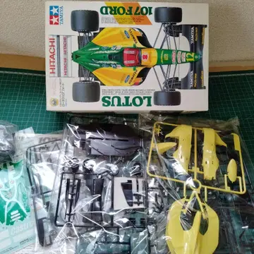 타미야 1/20 Lotus 107 포드 Lotus No.37