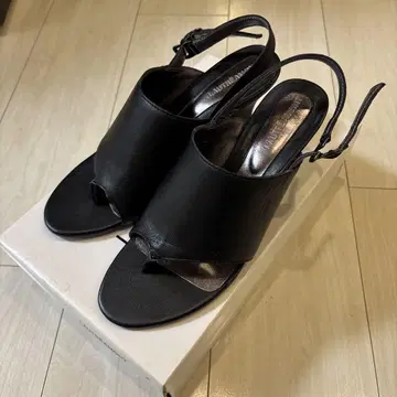 새상품 로트레아몽 샌들 38 24cm
