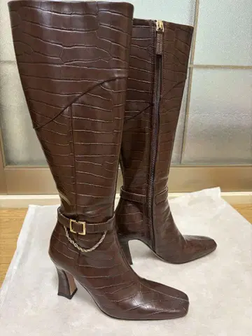 Herlipto 비건 레더 니하이 부츠