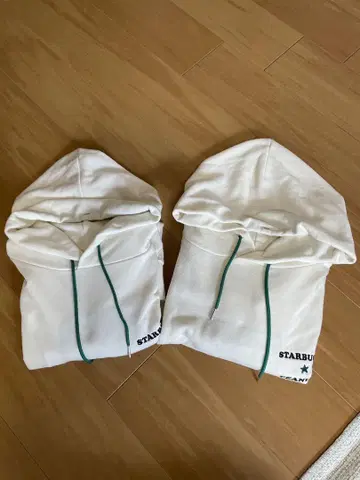 STARBUCKS x PEANUTS 화이트 후드티 2세트