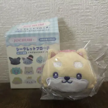 JOCHUM x Sanrio 시크릿 브로치 마메치