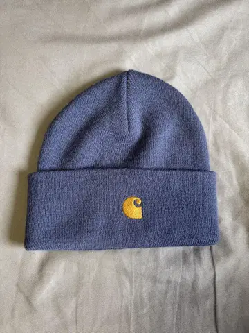 Carhartt 네이비 니트 모자