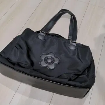 마리콴트 블랙 나일론 토트백