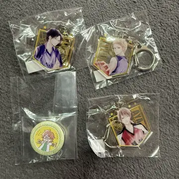 봄을 기다리는 우리들 최애찬가 봄을 기다리는 우리들 복권 아크릴 키링