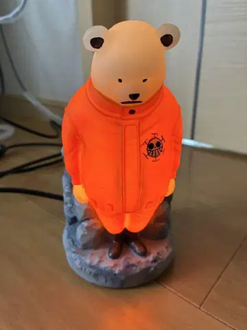 원피스 베포 동상 라이트