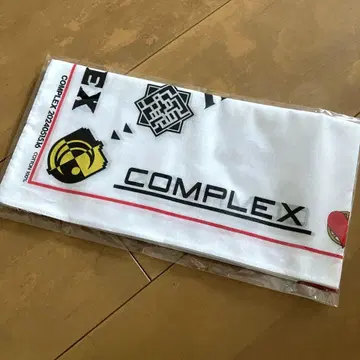 컴플렉스 COMPLEX 미개봉 새상품 반다나 손수건