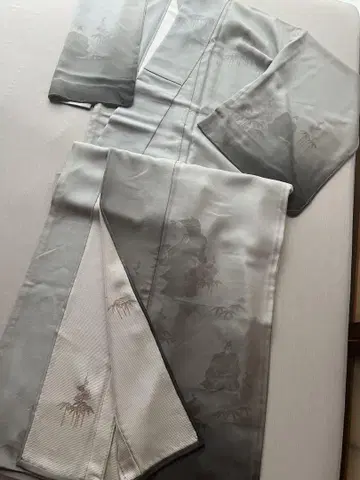 시침질된 홑겹 이중 비단 블루 그레이 흐림 여유로운