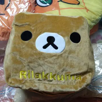 리락쿠마 페이스 큐브 쿠션 XL