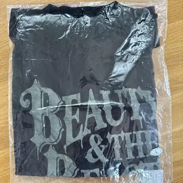 HYDE BEAUTY & THE BEAST 티셔츠 L 사이즈