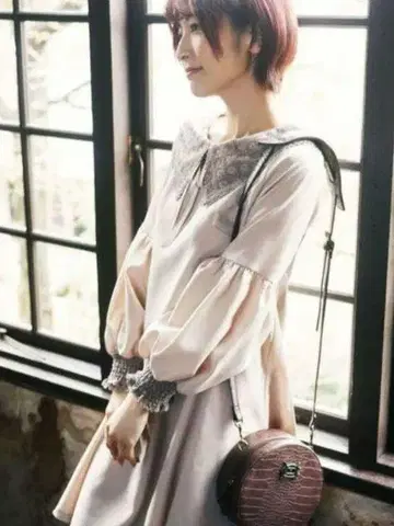 MaisondeFLEUR canone 옷깃 소매 원피스 베이지