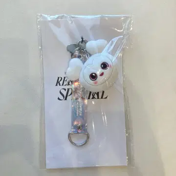 TWICE 다현 다브리 스마트폰 참 스트랩