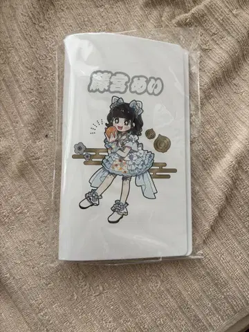 후지미야 메이 폴라로이드 홀더