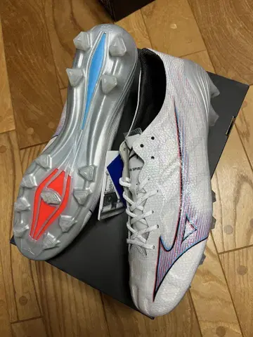 새상품 초특가 미즈노 미즈노알파 JAPAN 모렐리아 W 24.5cm