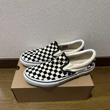 VANS 슬립온 체커 패턴