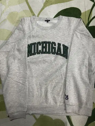 MICHIGAN 프린트 로고 크루넥 트레이닝복