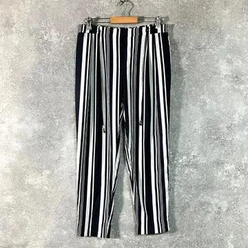 ZARA BASIC 네이비 스트라이프 와이드 슬랙스 폴리에스테르