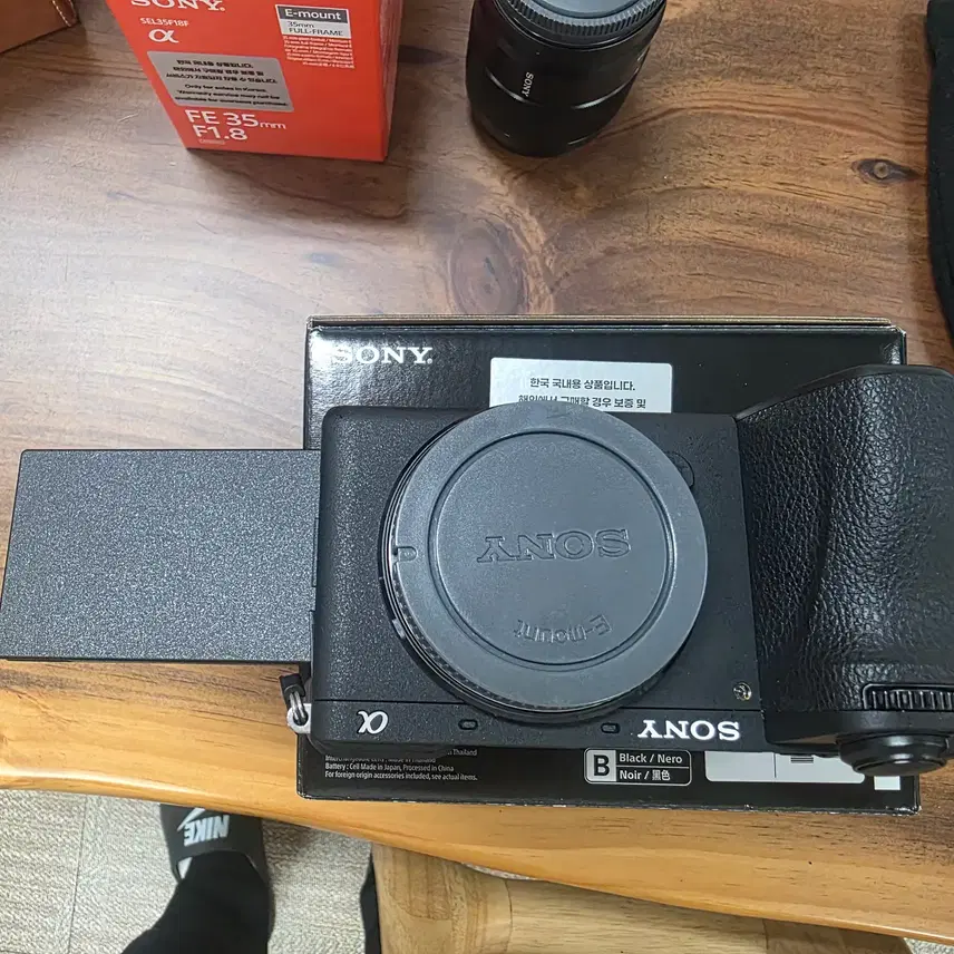 소니 6700ㅣFE35mm F1.8ㅣDJI RS3 MINIㅣ 지윤워빌S3