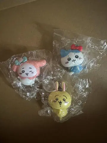 치이카와 산리오 캐릭터즈  가챠