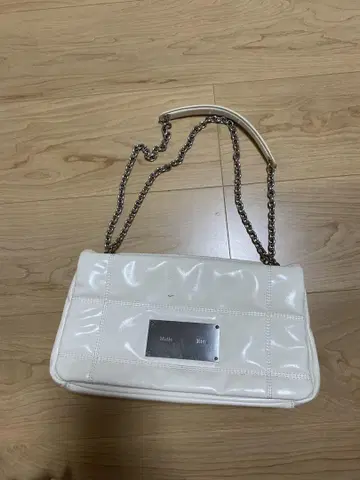 마사 김 화이트 백