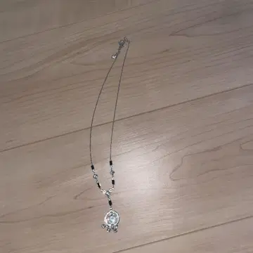 SWAROVSKI 목걸이