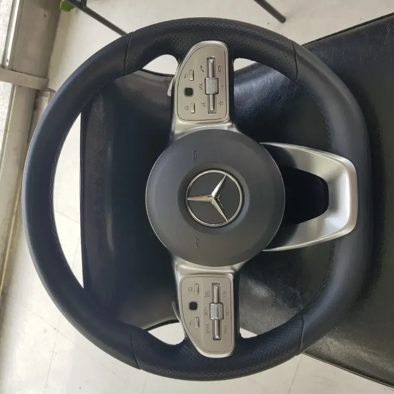 벤츠핸들 amg line 중고