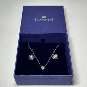 [ 미사용 새상품 ] SWAROVSKI 목걸이 & 귀걸이 세트