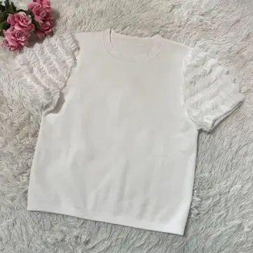 룰루 윌비 정가 17600엔 레이시 프릴 퍼프 풀오버