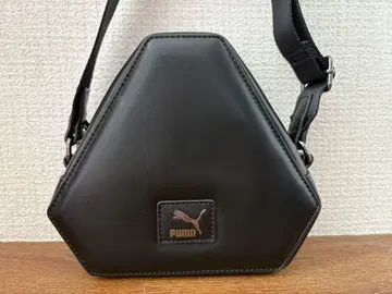 푸마 숄더백 크로스 바디백 블랙 가죽 079934 레어