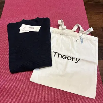 새상품 Theory 네이비 스웨터 & 토트백 세트