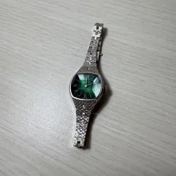 SEIKO 여성용 수동 와인딩 11-7850 그린 x 실버