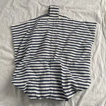 다니엘라 그레지스 스트라이프 백