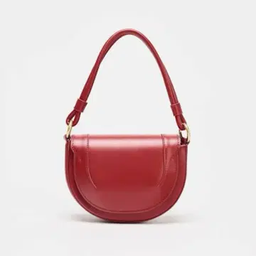 ZARA 대비 스티치 크로스 바디백